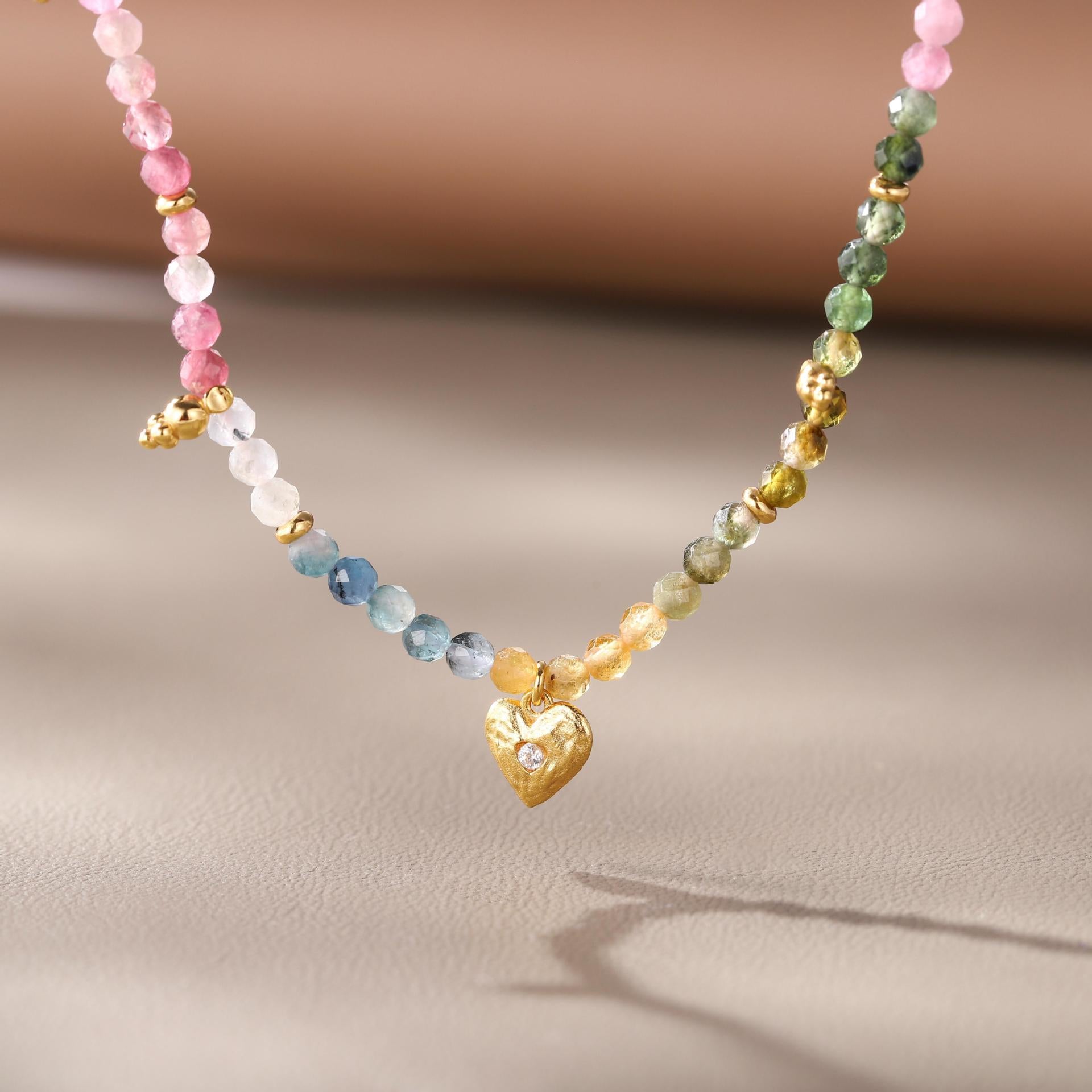 Sparkling Heart Necklace – Elegant Jewelry Gift for Loved Ones