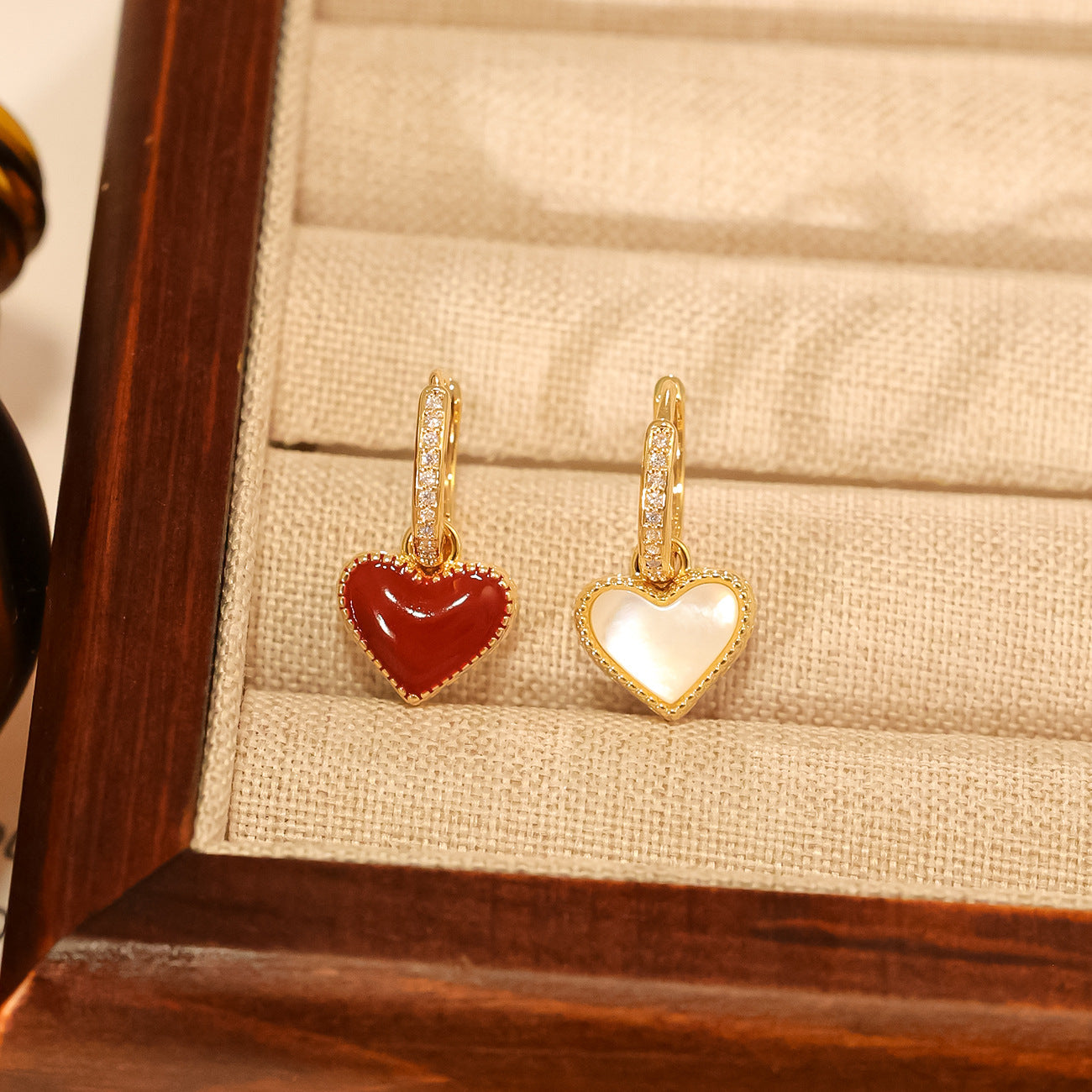 Vintage Glam Heart Necklace – Effortless Elegance for Every Occasion