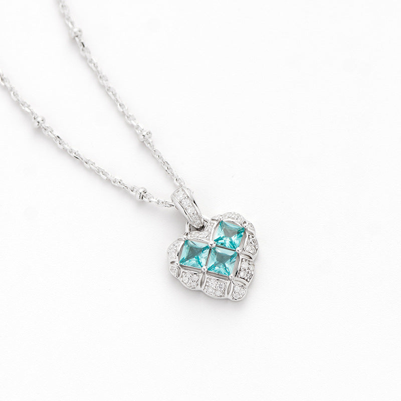 Exquisite Blue Paraiba Heart Pendant – Elegant Gemstone Necklace