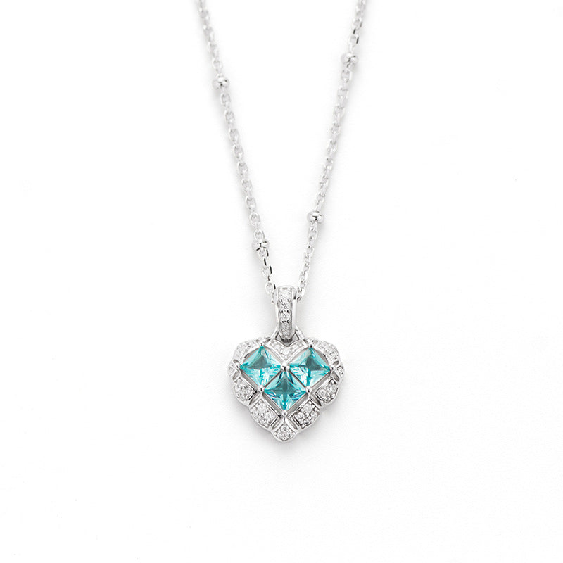 Exquisite Blue Paraiba Heart Pendant – Elegant Gemstone Necklace