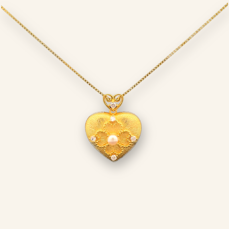 Elegant 925 Sterling Silver Necklace with Gold Heart Charm