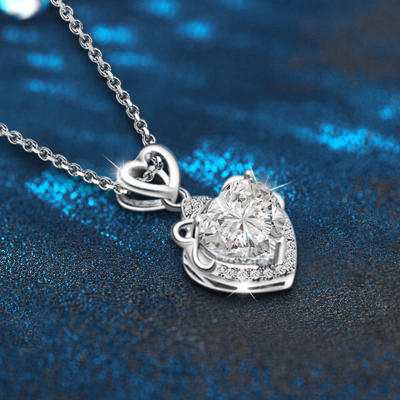 Luxury Moissanite Heart Necklace - Timeless Elegance & Sparkle