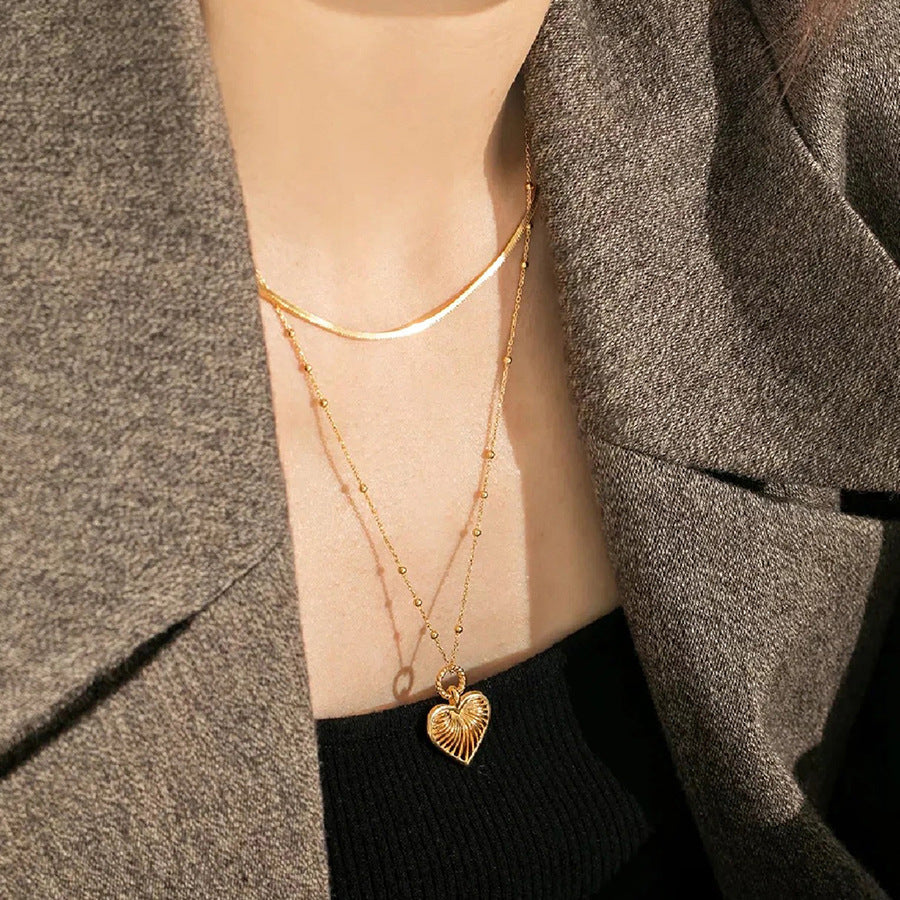 Elegant Gold Heart Pendant Necklace for Timeless Style
