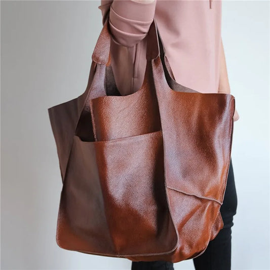 Chic Oversized Leather Tote – Luxurious, Roomy & Versatile